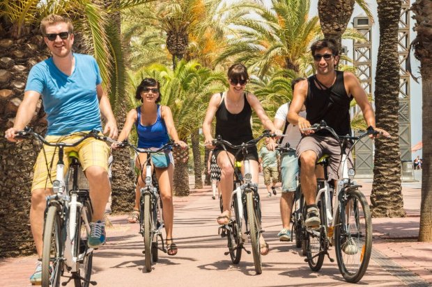 These tours include both short and long journeys that you can work into vacations to incredible destinations in the usa. Photo Bike Tour Barcelona Electric Bike Tours Barcelona
