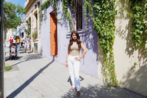 You can take a virtual tour of the famous arch on youtube or here. Barcelona Tourist Guide Travel Tips Mariam Shibly
