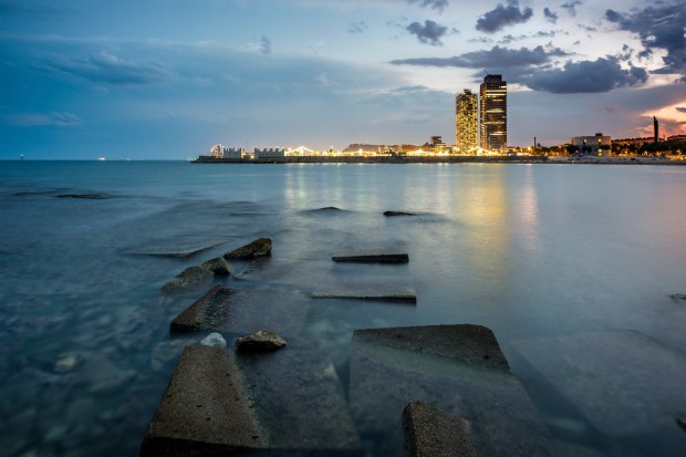 Experience this enchanting spanish city with a charming barcelona tour. Barcelona Photo Tours Aperture Tours