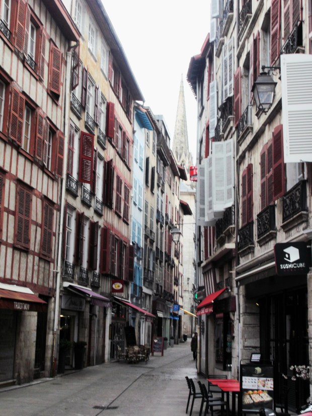Everyone knows aspen as the winter playground for america’s rich and famous. San Sebastian Barcelona Spain P Bliss Travels