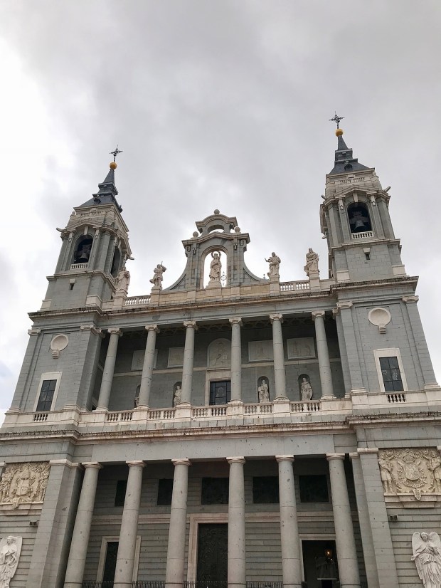 Explore the flea market and see famous art. Travel Diary Madrid Barcelona Spain