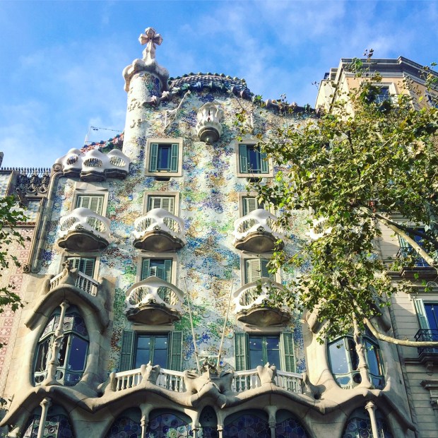 Travel trailer weights relative to rvs or motorhomes are often the reason people go for them. The Ultimate Solo Travel Guide To Barcelona A Girls Guide To Travelling Alone