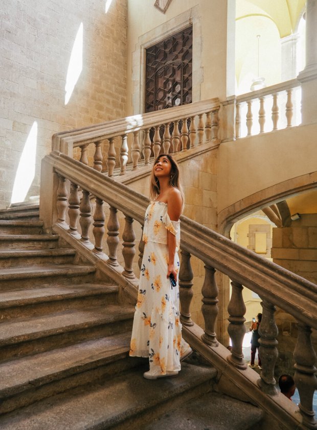 The evolution of food delivery services has made virtual or ghost restaurants, which have no dining room, feasible. A Virtual Trip To The Beautiful Barcelona Spain When She Roams